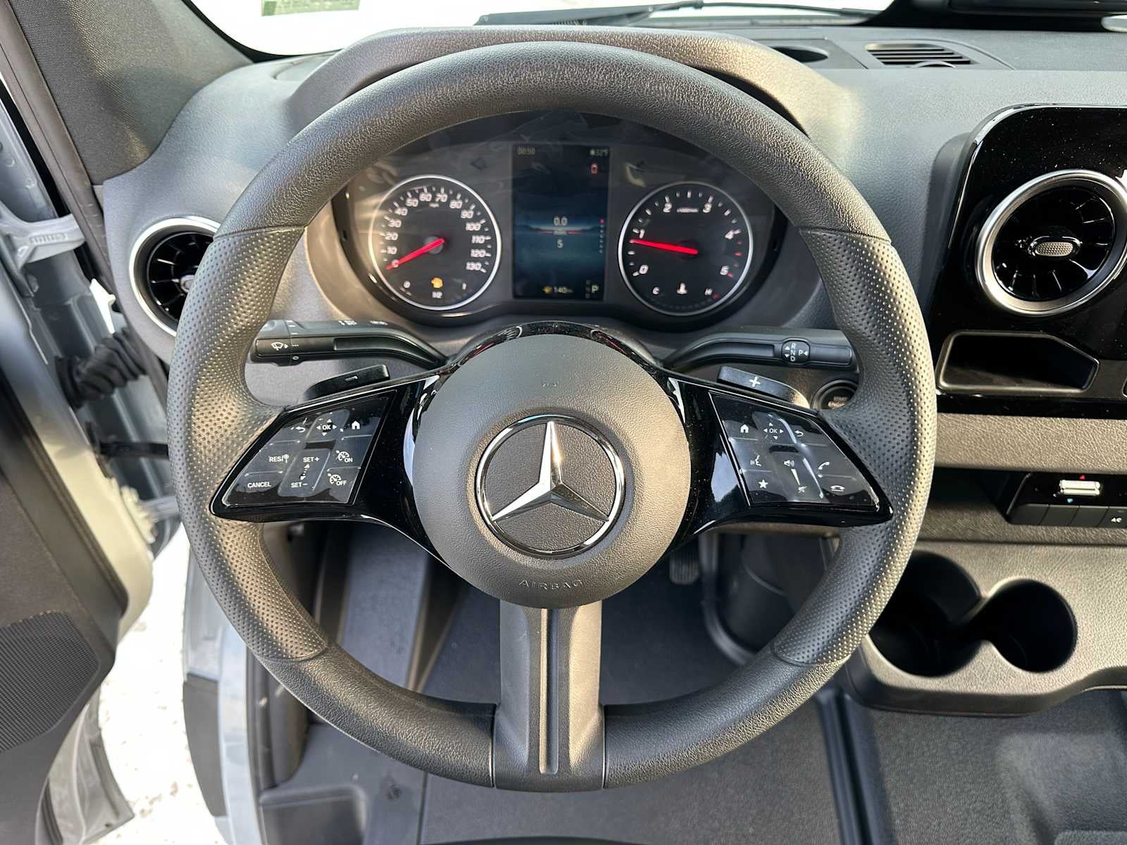 2025 Mercedes-Benz Sprinter 2500 Standard Roof I4 Diesel HO 144" AWD