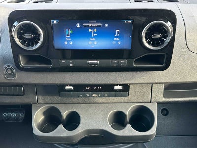 2025 Mercedes-Benz Sprinter 2500 Standard Roof I4 Diesel HO 144" AWD