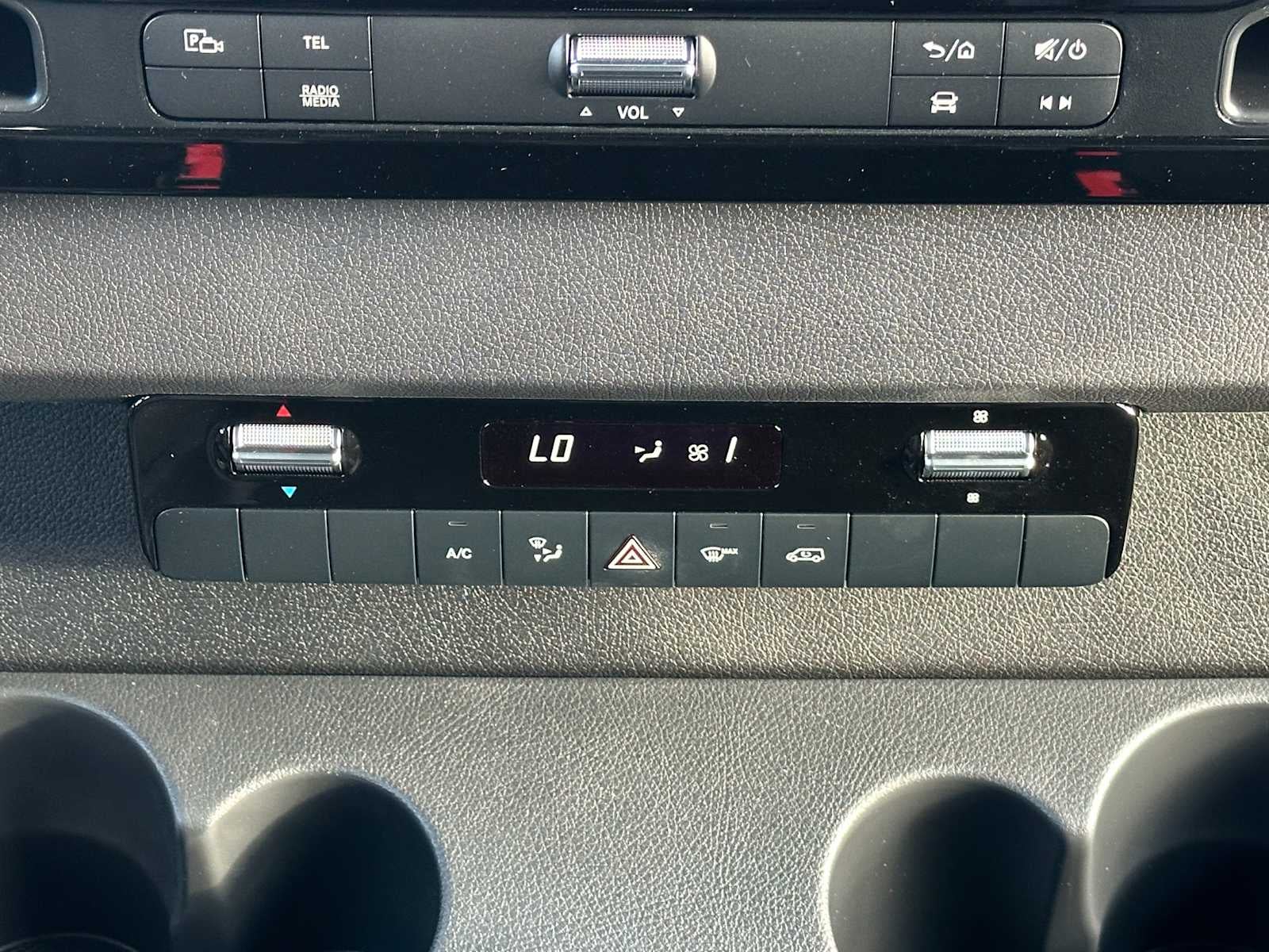 2025 Mercedes-Benz Sprinter 2500 Standard Roof I4 Diesel HO 144" AWD