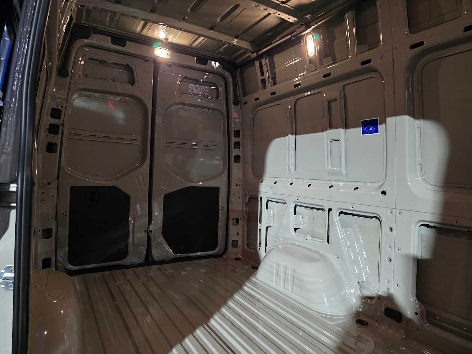 2026 Mercedes-Benz Sprinter 2500 Standard Roof I4 Diesel HO 144" AWD