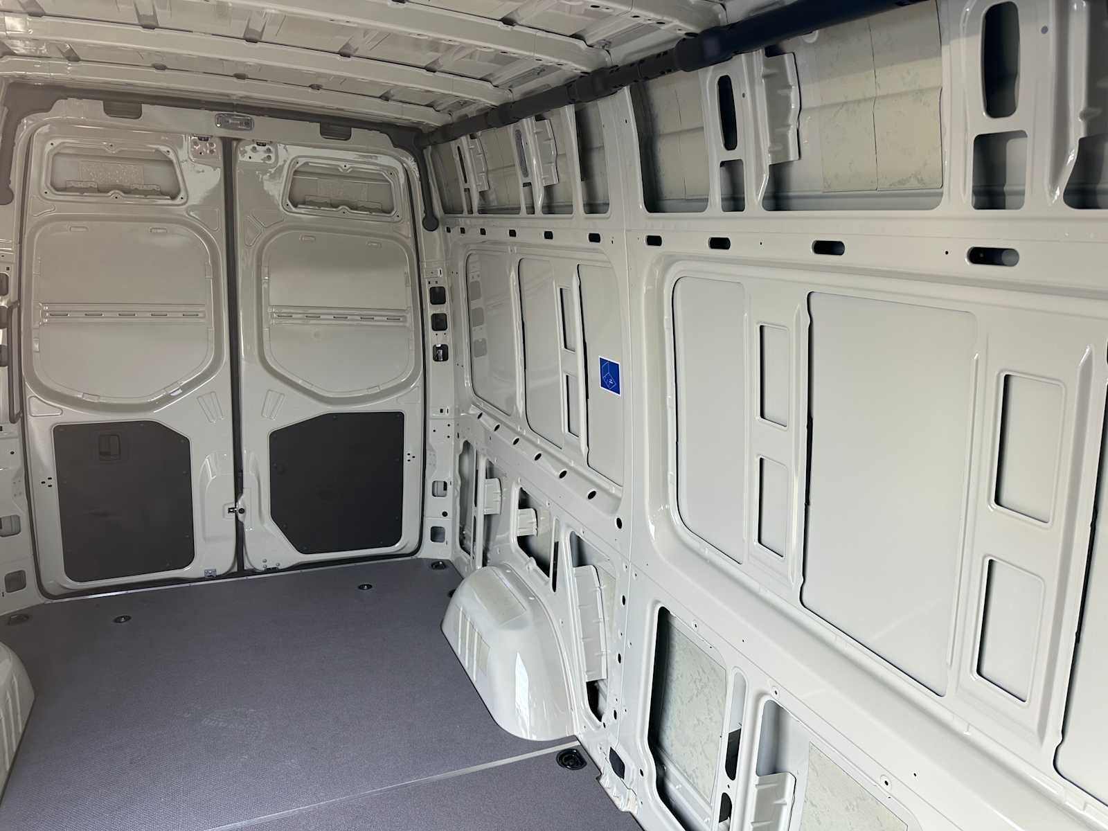 2026 Mercedes-Benz Sprinter 2500 Standard Roof I4 Diesel HO 144" AWD