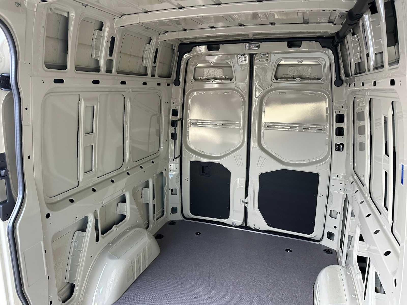 2026 Mercedes-Benz Sprinter 2500 Standard Roof I4 Diesel HO 144" AWD