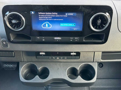 2025 Mercedes-Benz Sprinter 2500 Standard Roof I4 Diesel HO 144" AWD