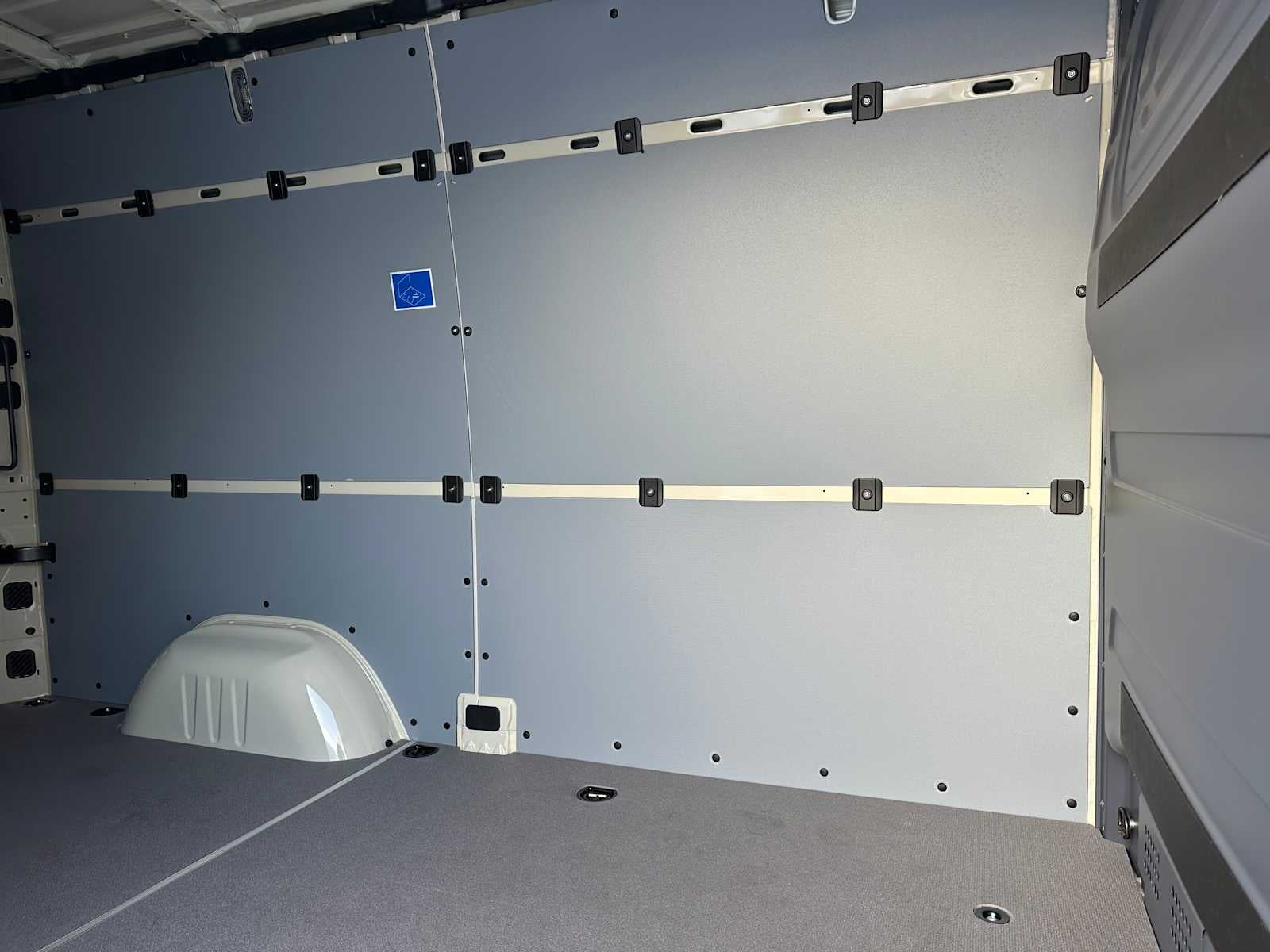 2025 Mercedes-Benz Sprinter 2500 Standard Roof I4 Diesel HO 144" AWD