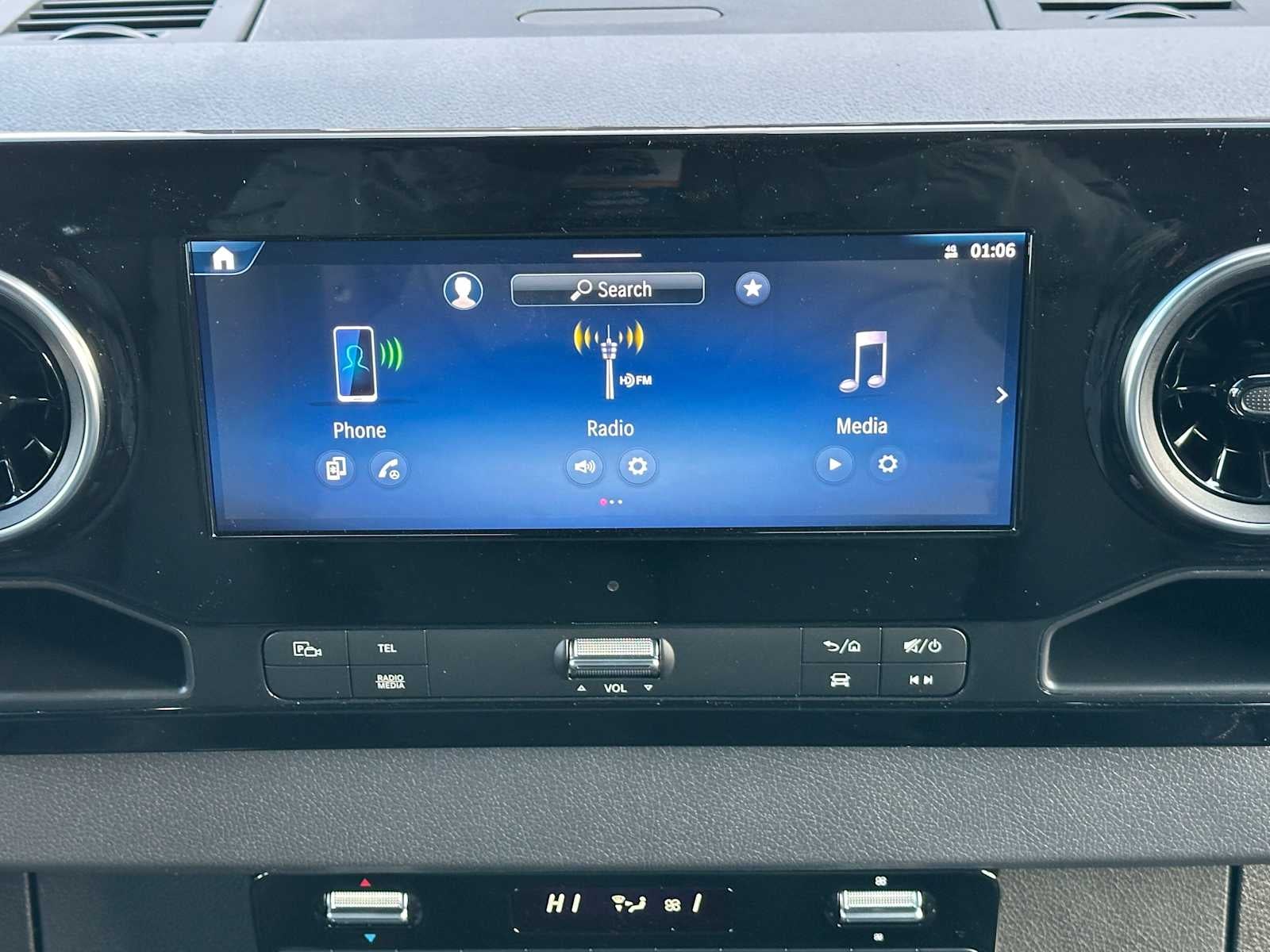 2025 Mercedes-Benz Sprinter 2500 Standard Roof I4 Diesel HO 144" AWD