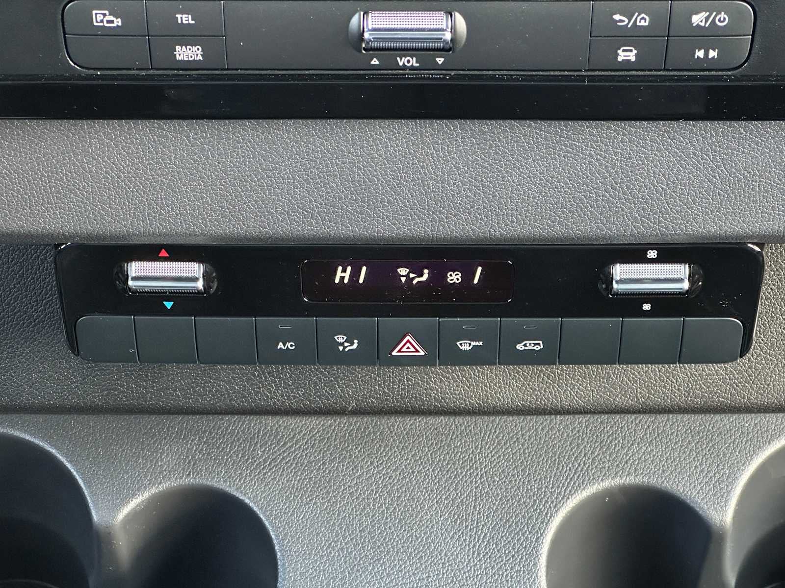 2025 Mercedes-Benz Sprinter 2500 Standard Roof I4 Diesel HO 144" AWD