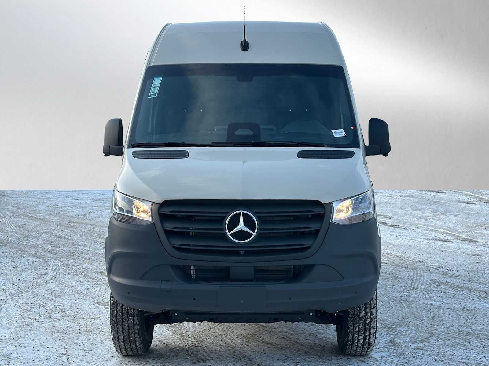 2025 Mercedes-Benz Sprinter 2500 Standard Roof I4 Diesel HO 144" AWD
