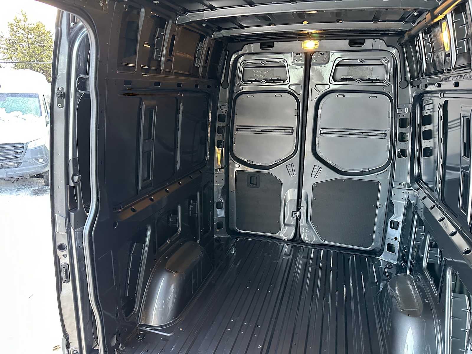 2026 Mercedes-Benz Sprinter 2500 Standard Roof I4 Diesel HO 144" AWD