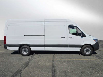2024 Mercedes-Benz Sprinter 2500 High Roof I4 Diesel HO 170" RWD