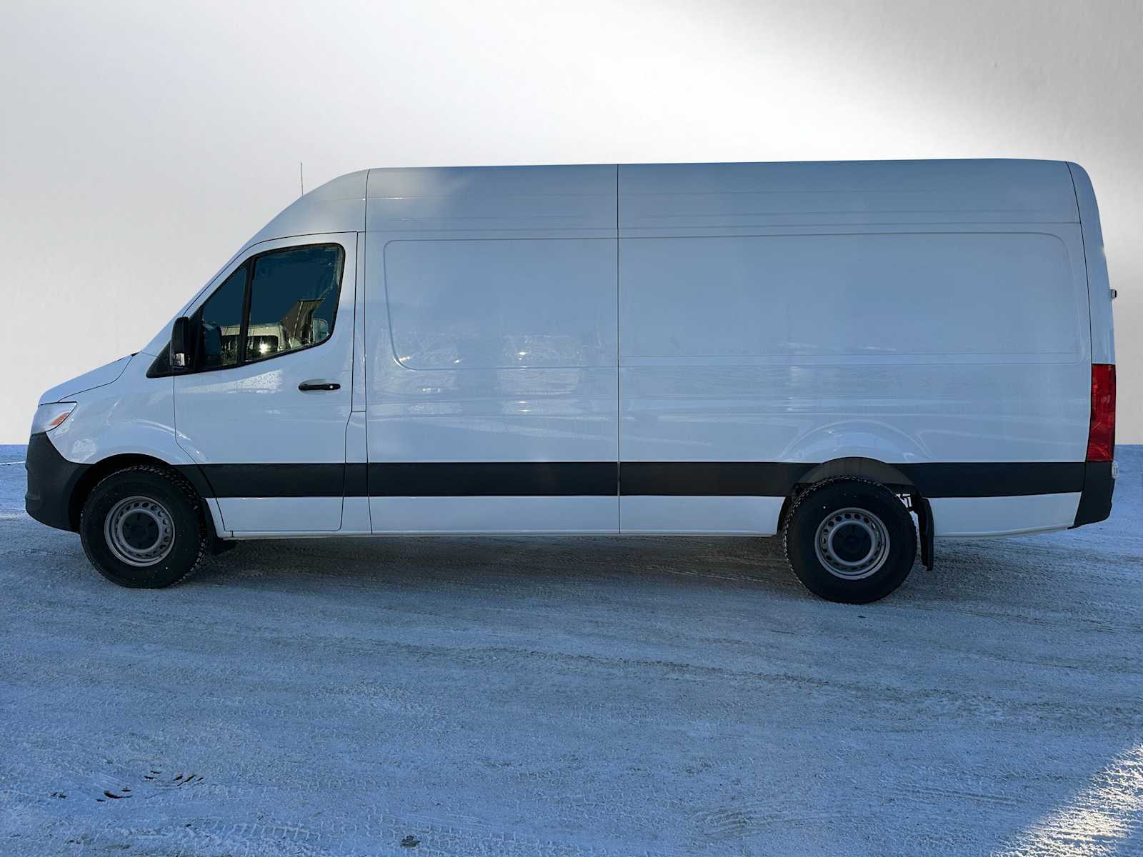 2024 Mercedes-Benz Sprinter 2500 High Roof I4 Diesel HO 170" RWD
