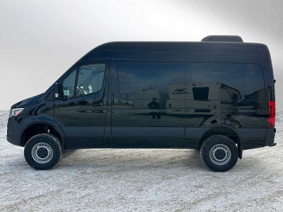 2026 Mercedes-Benz Sprinter 2500 Standard Roof I4 Diesel HO 144" AWD