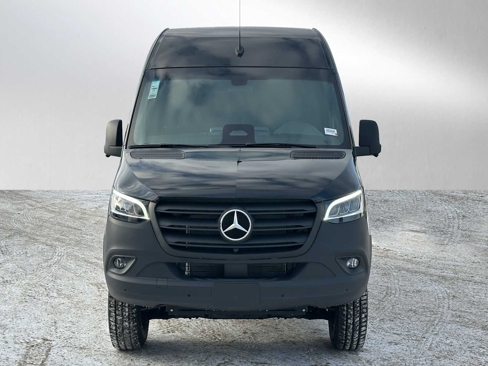 2026 Mercedes-Benz Sprinter 2500 Standard Roof I4 Diesel HO 144" AWD
