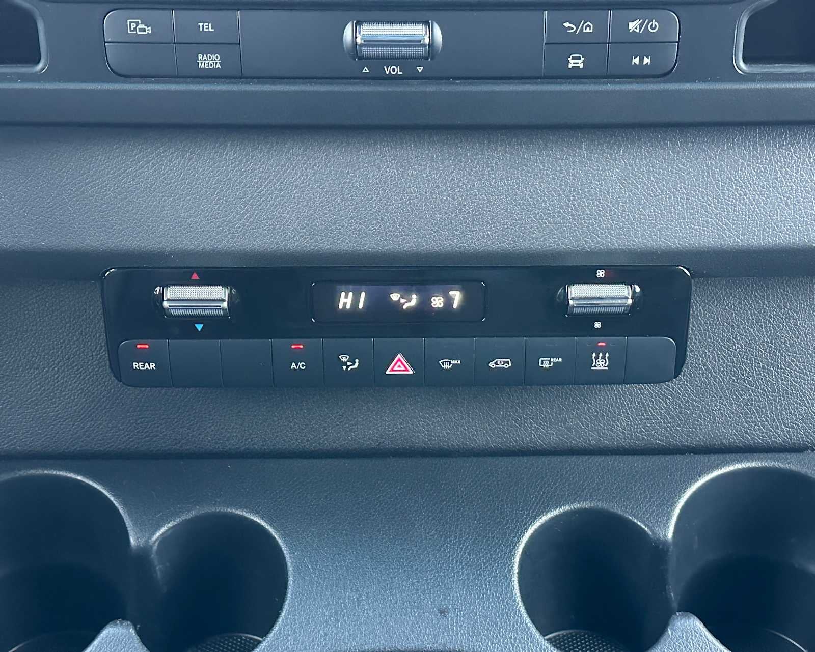 2021 Freightliner Sprinter 2500 Standard Roof V6 144" 4WD