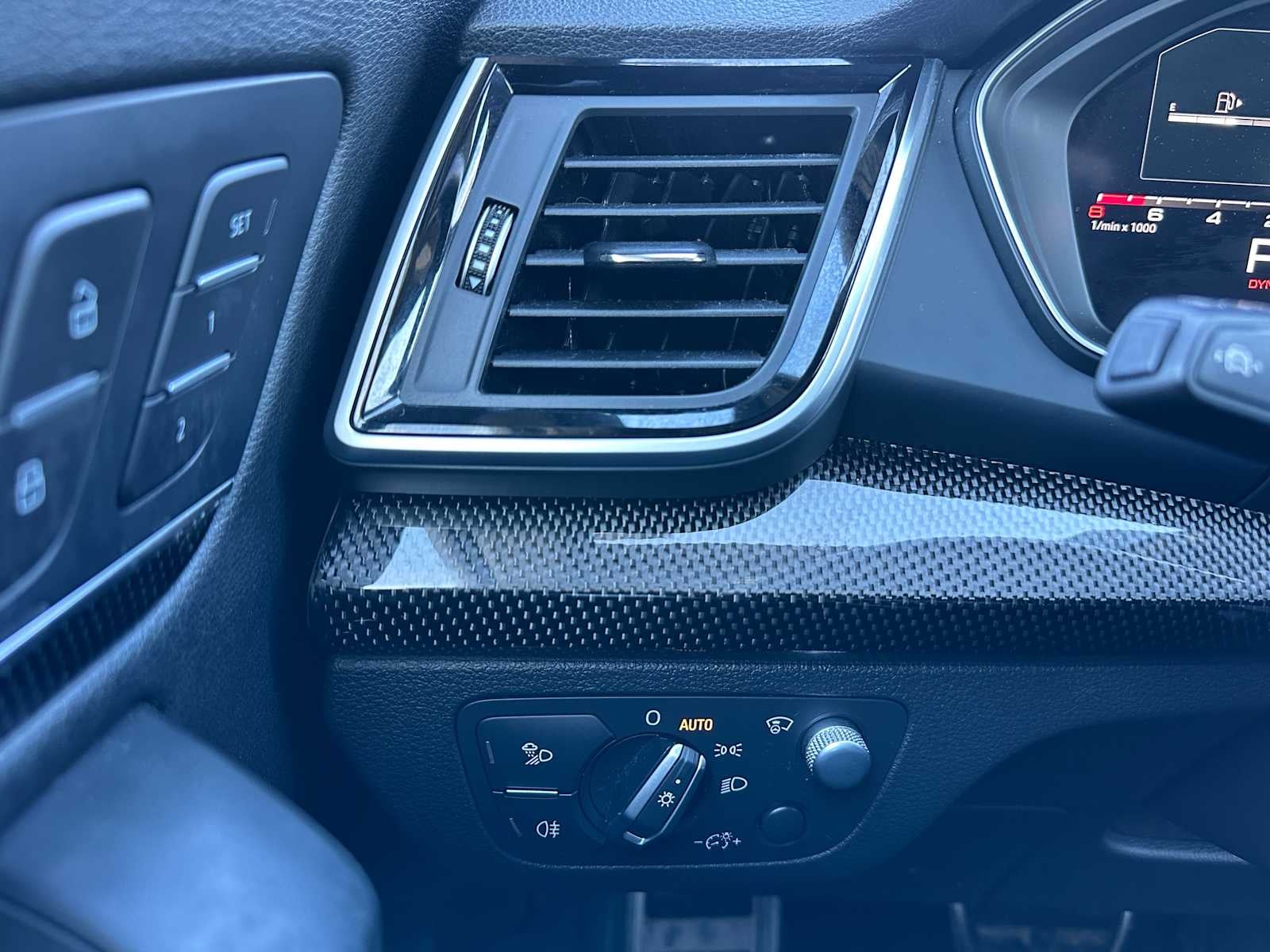 2024 Audi SQ5 Prestige