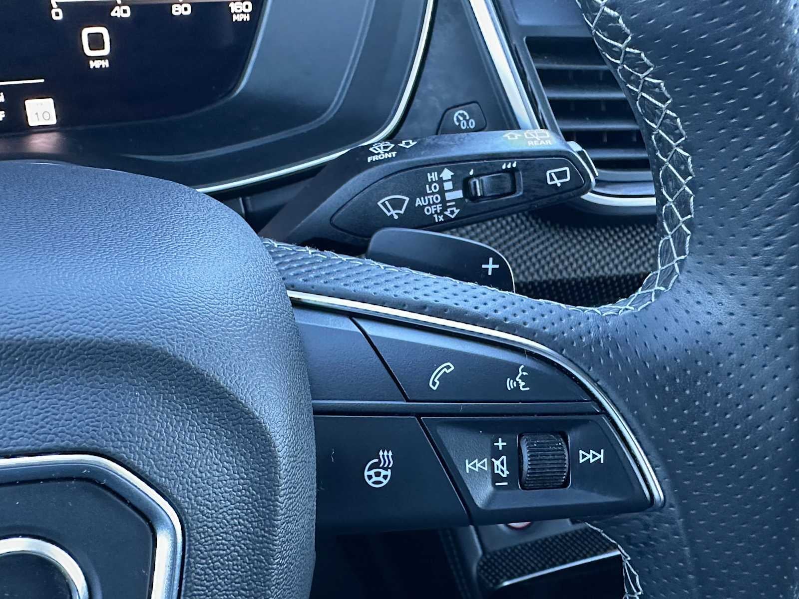 2024 Audi SQ5 Prestige