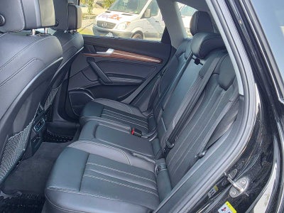 2023 Audi Q5 S line Prestige