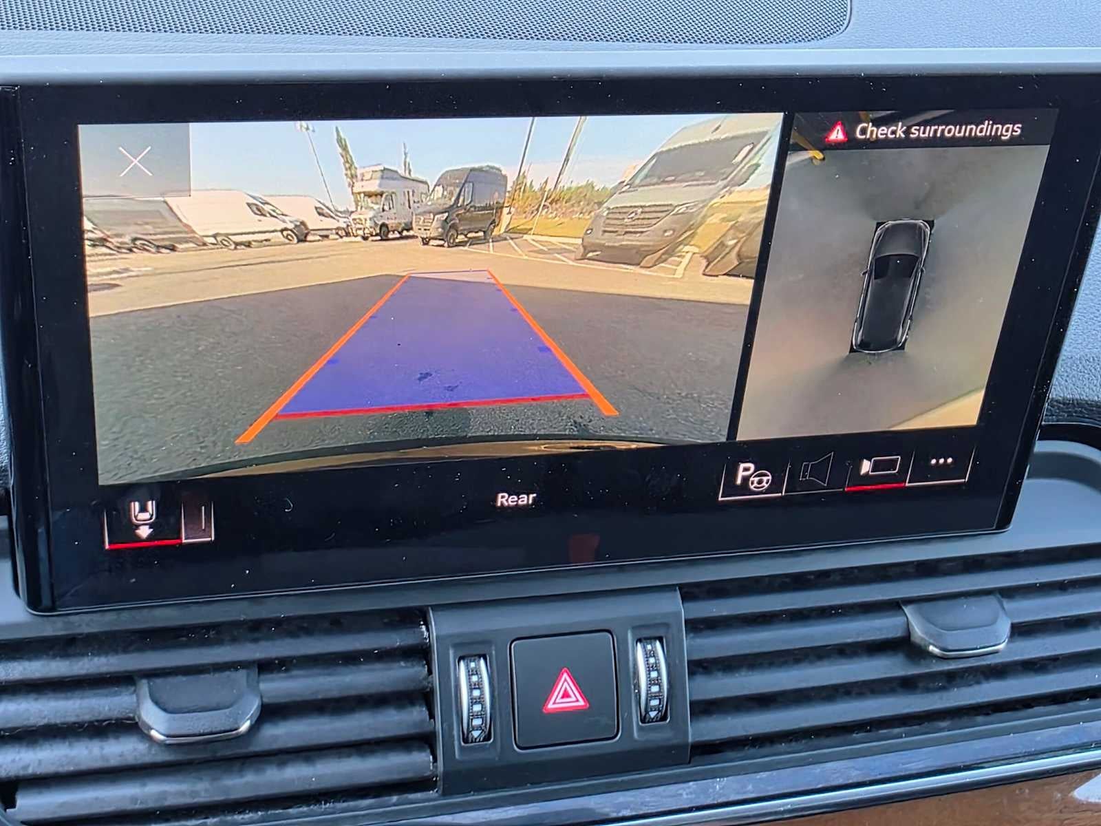 2023 Audi Q5 S line Prestige