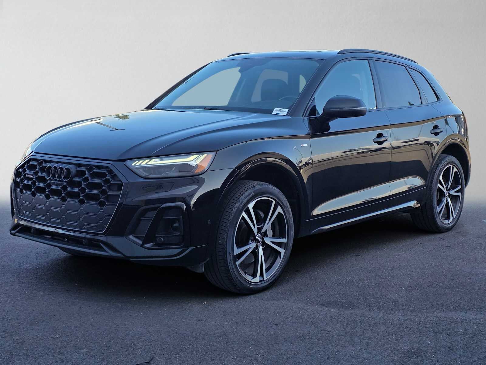 2023 Audi Q5 S line Prestige