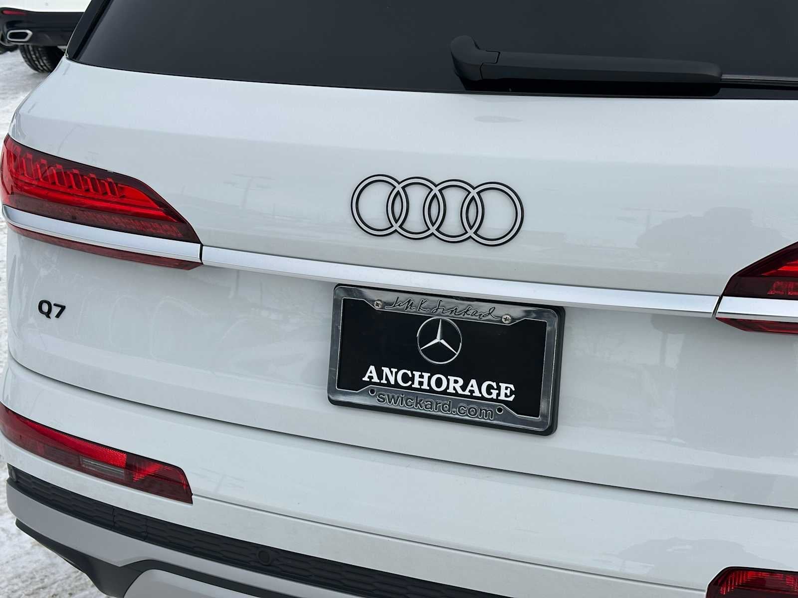 2025 Audi Q7 Premium Plus