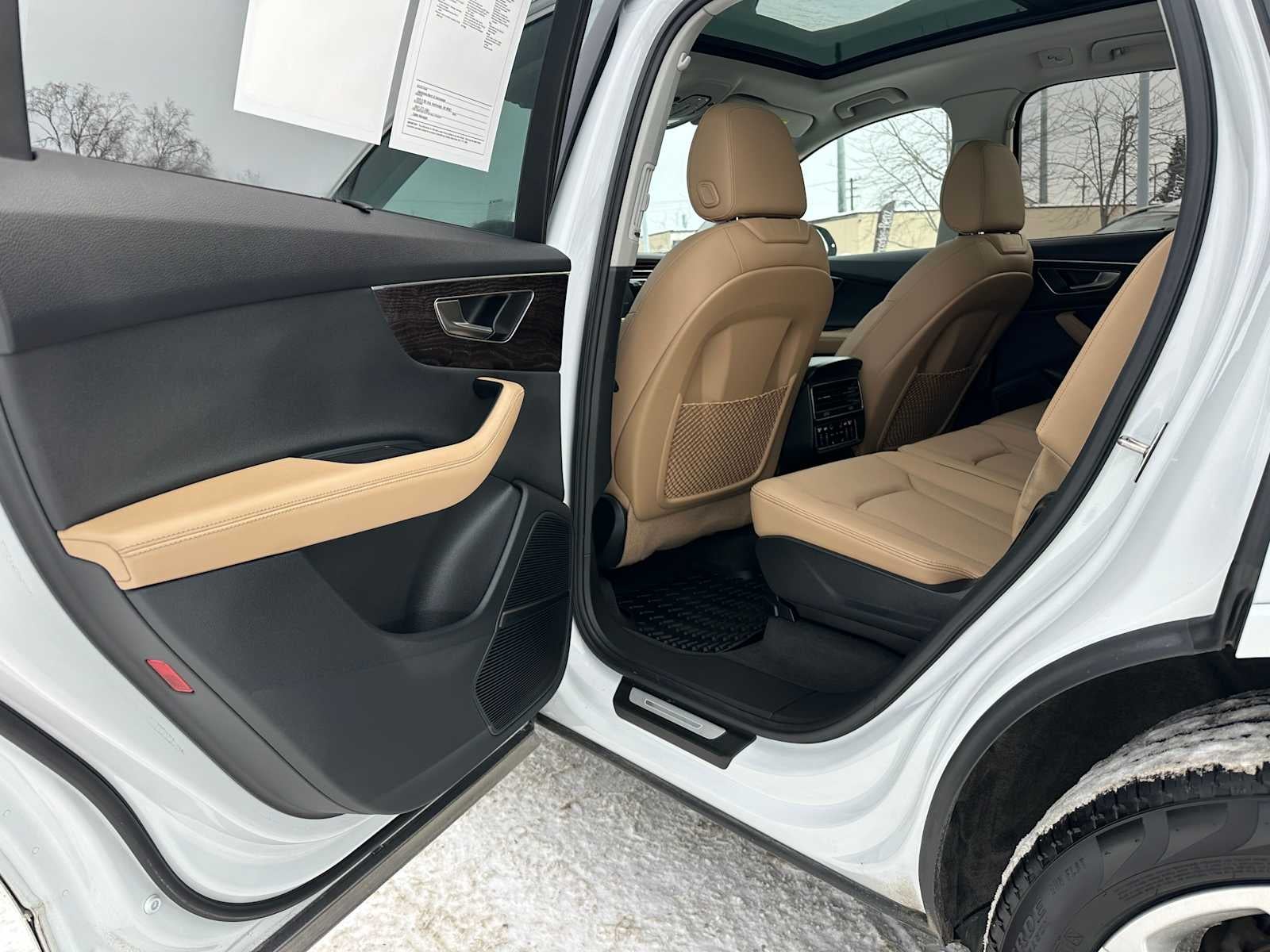 2025 Audi Q7 Premium Plus