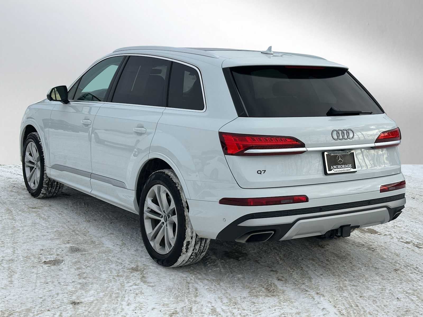 2025 Audi Q7 Premium Plus