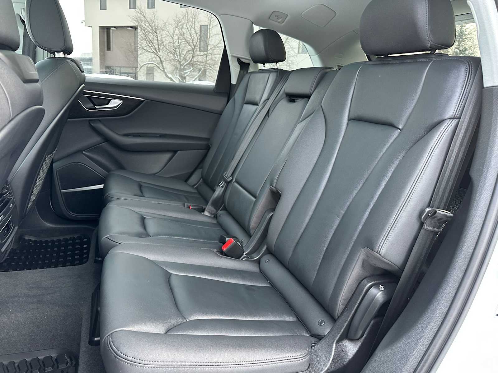 2022 Audi Q7 Premium Plus