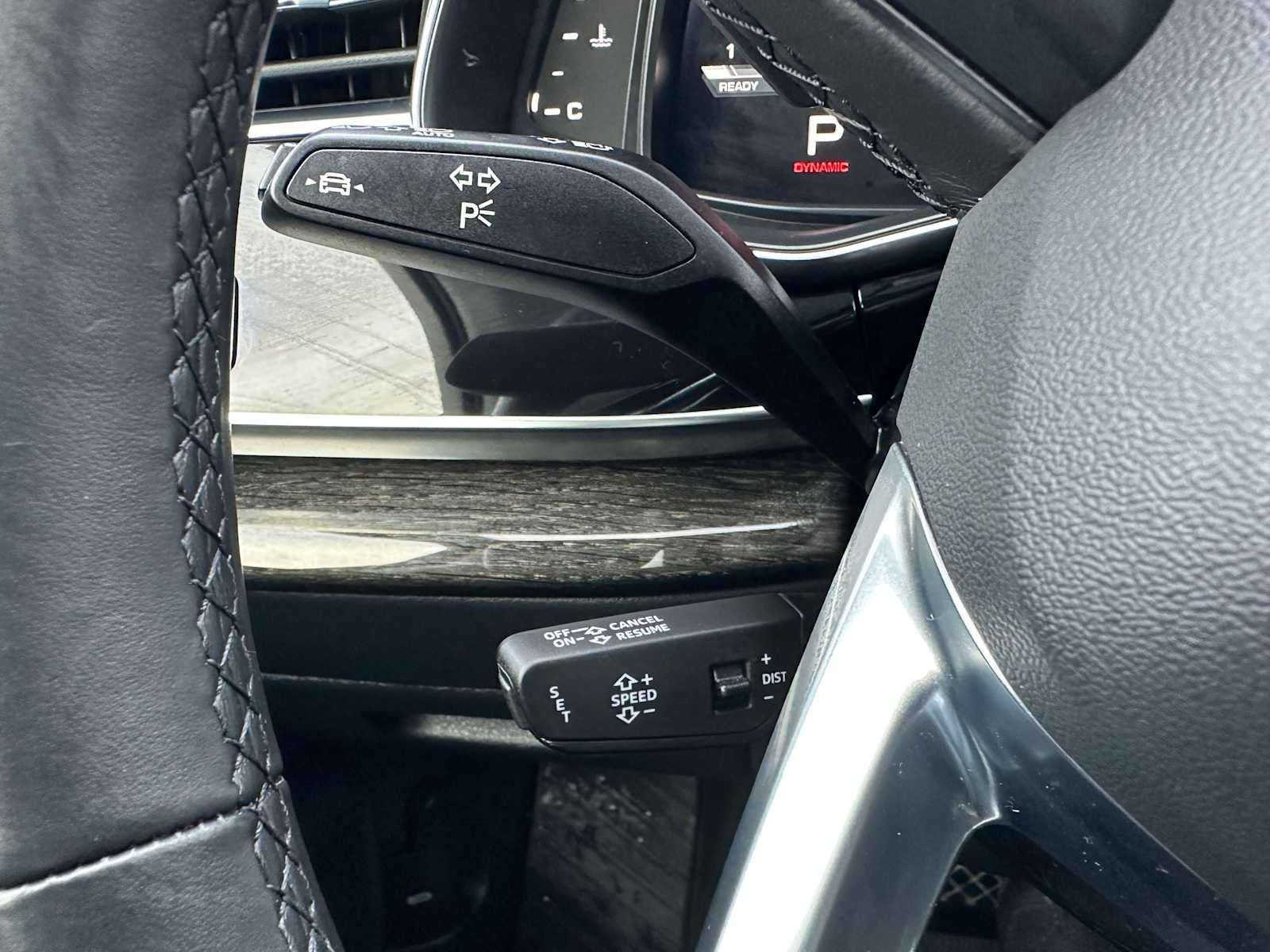 2022 Audi Q7 Premium Plus