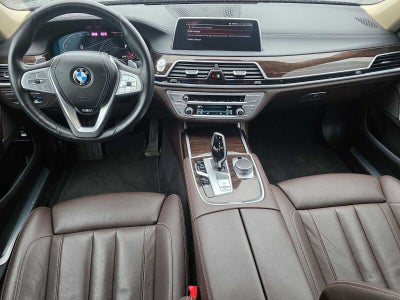 2022 BMW 740i xDrive 740i xDrive