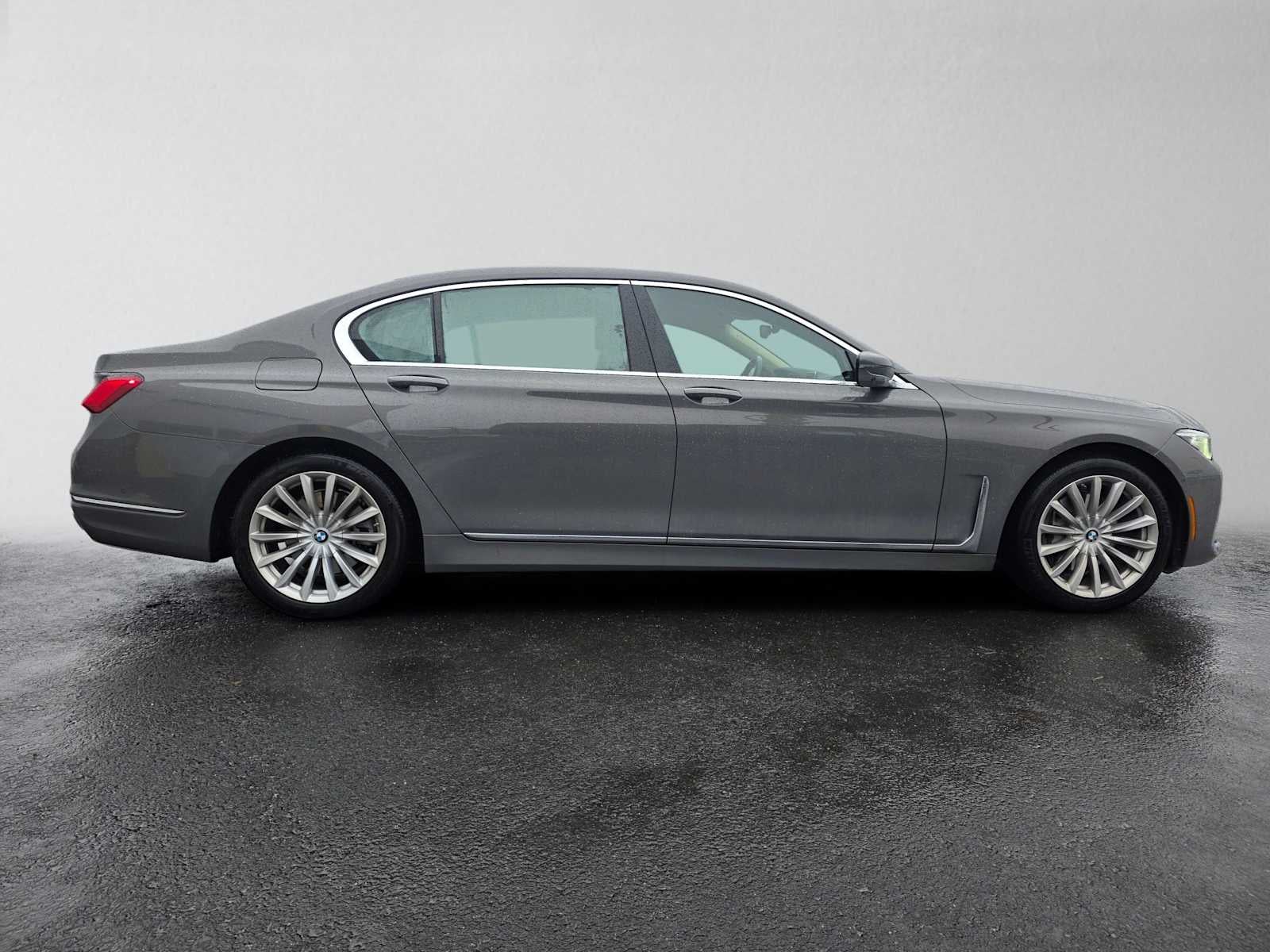 2022 BMW 740i xDrive 740i xDrive