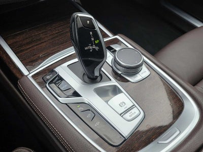 2022 BMW 740i xDrive 740i xDrive