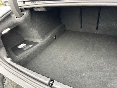 2025 BMW 8 Series M850i