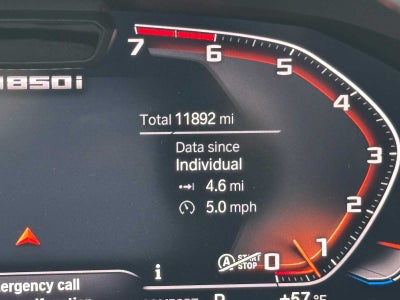 2025 BMW 8 Series M850i