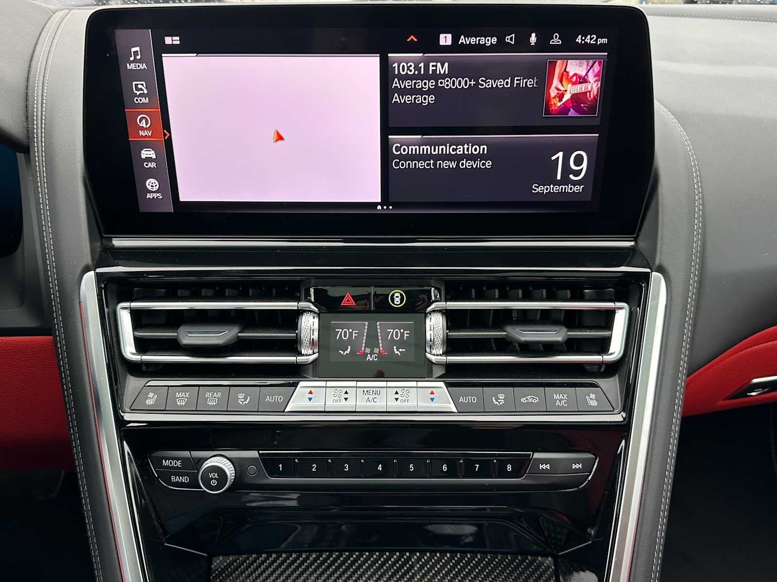 2025 BMW 8 Series M850i