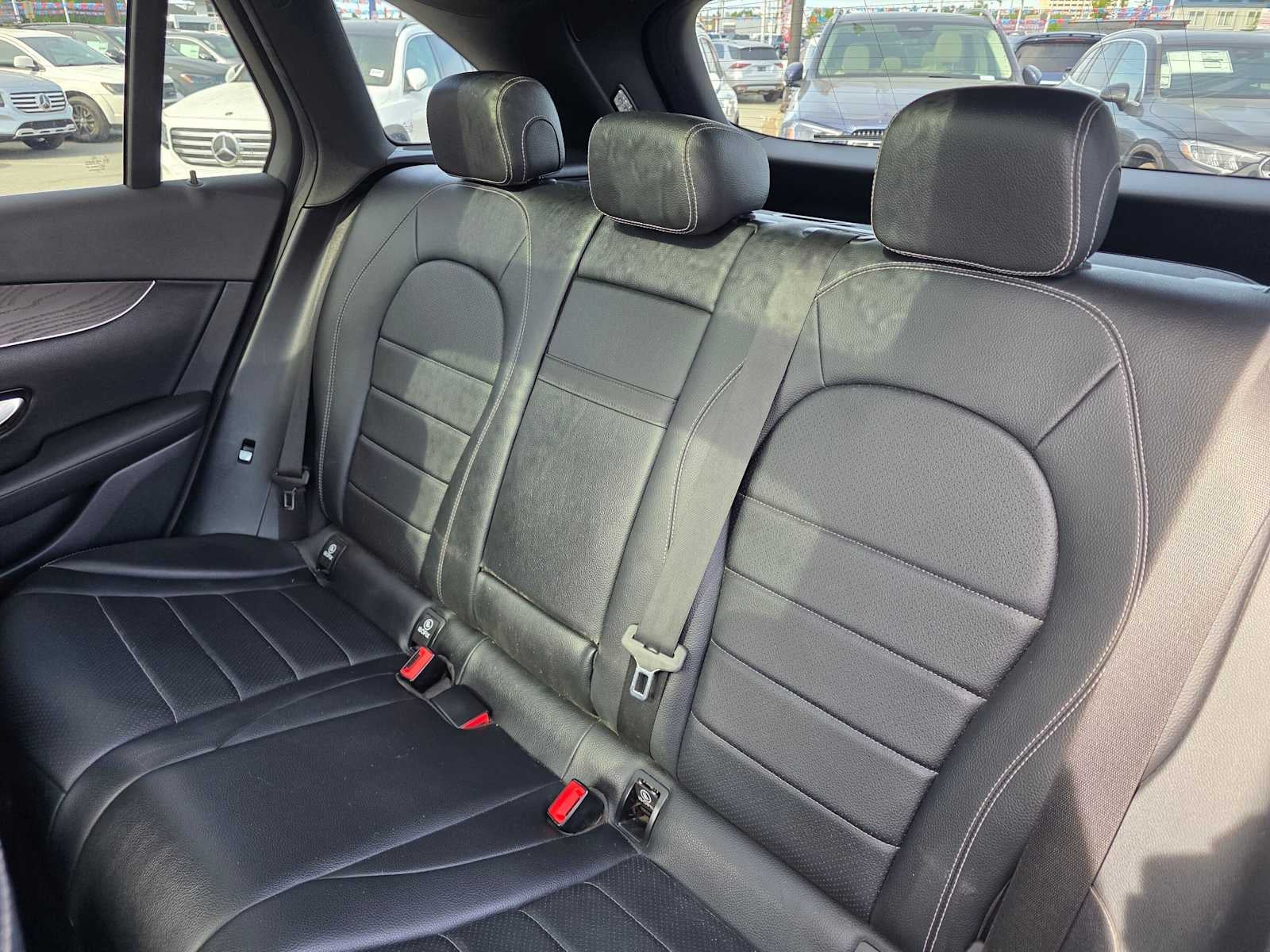 2017 Mercedes-Benz GLC 300 4MATIC® SUV