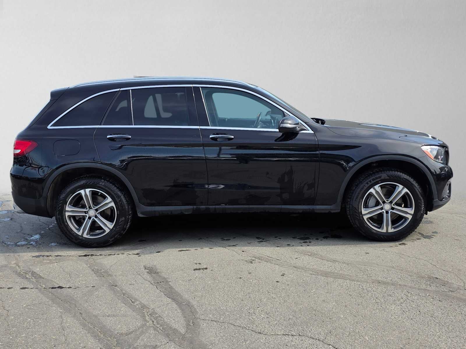 2017 Mercedes-Benz GLC 300 4MATIC® SUV