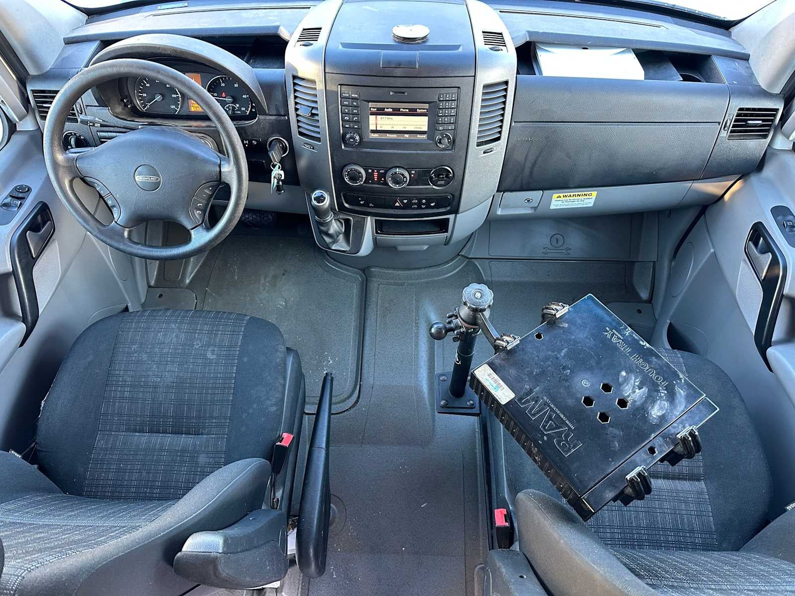 2016 Freightliner Sprinter 4WD 2500 144"