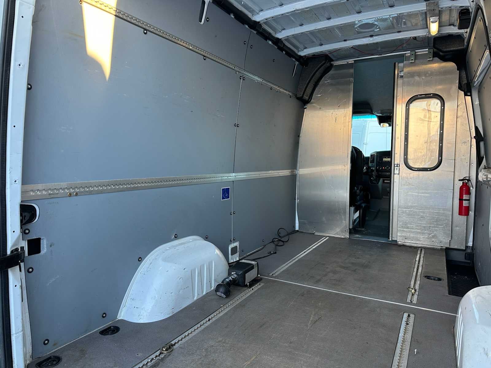 2016 Freightliner Sprinter 4WD 2500 144"