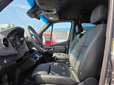 2026 Mercedes-Benz Sprinter 2500 Standard Roof I4 Diesel HO 144 AWD