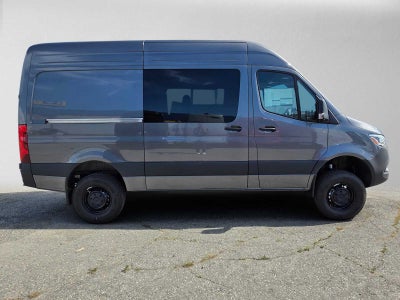 2026 Mercedes-Benz Sprinter 2500 Standard Roof I4 Diesel HO 144 AWD