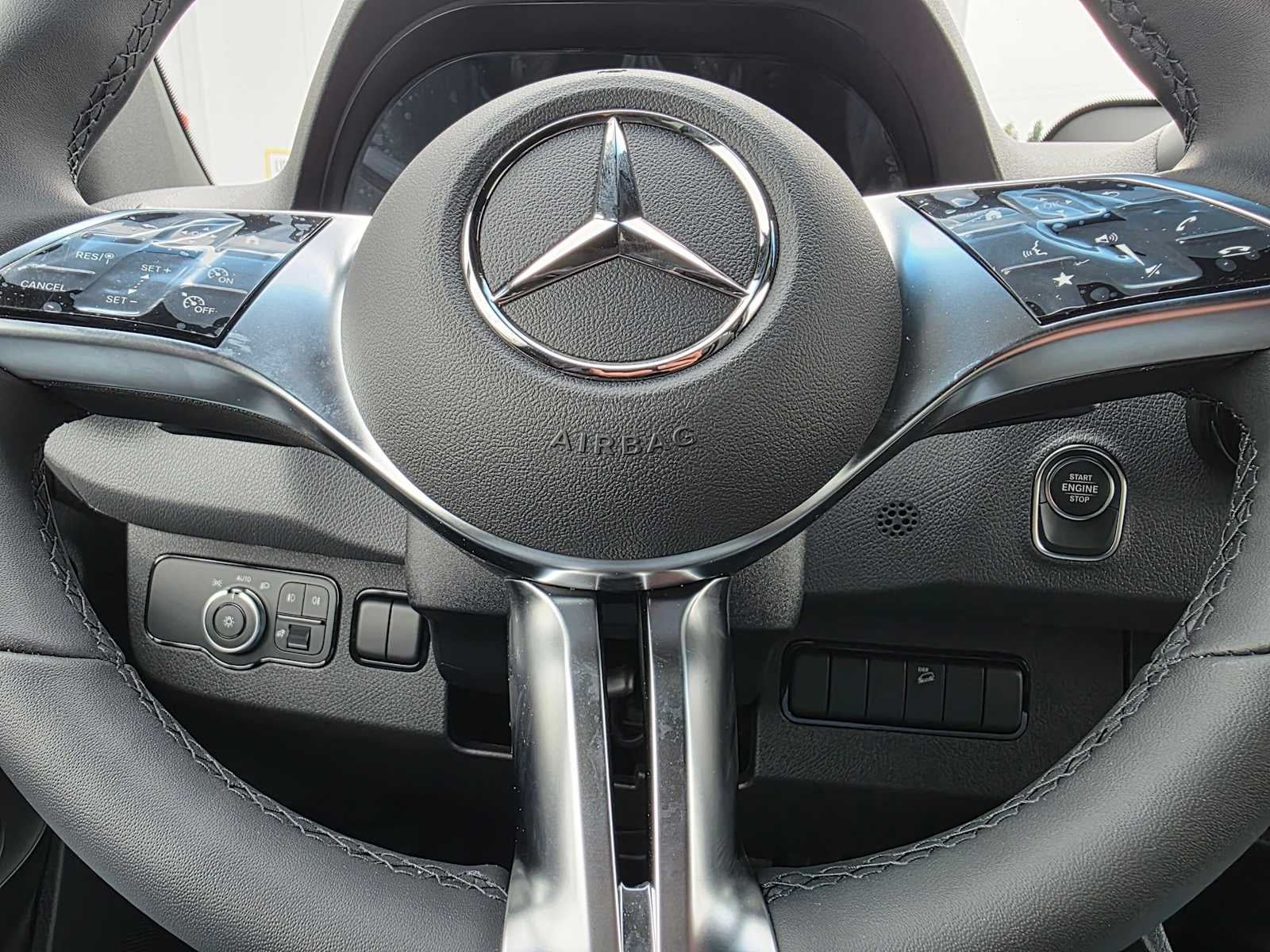 2026 Mercedes-Benz Sprinter 2500 Standard Roof I4 Diesel HO 144 AWD