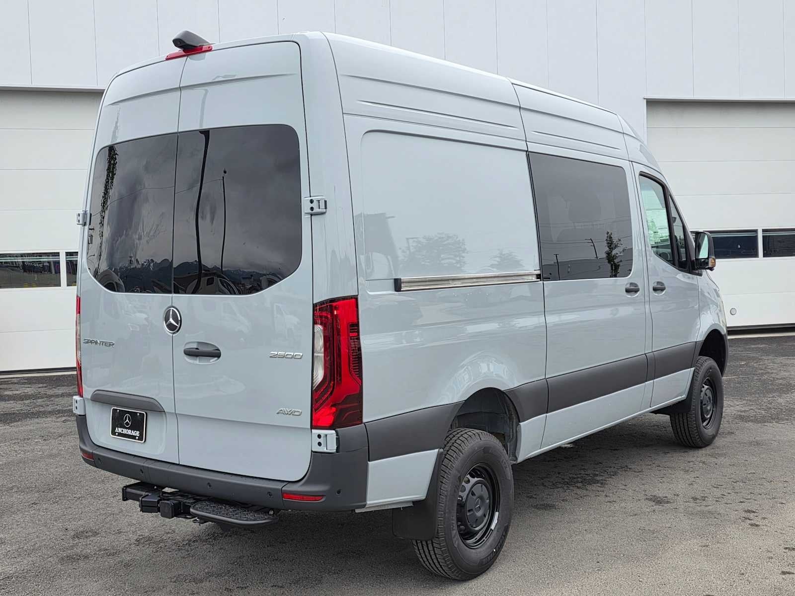 2026 Mercedes-Benz Sprinter 2500 Standard Roof I4 Diesel HO 144 AWD