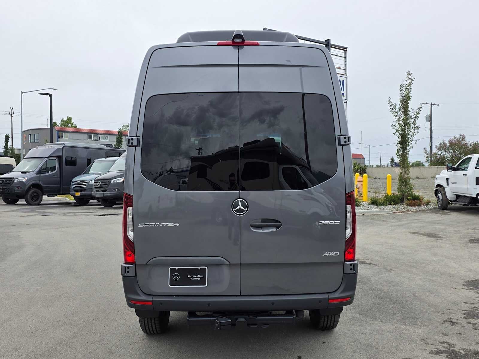 2026 Mercedes-Benz Sprinter 2500 Standard Roof I4 Diesel HO 144 AWD