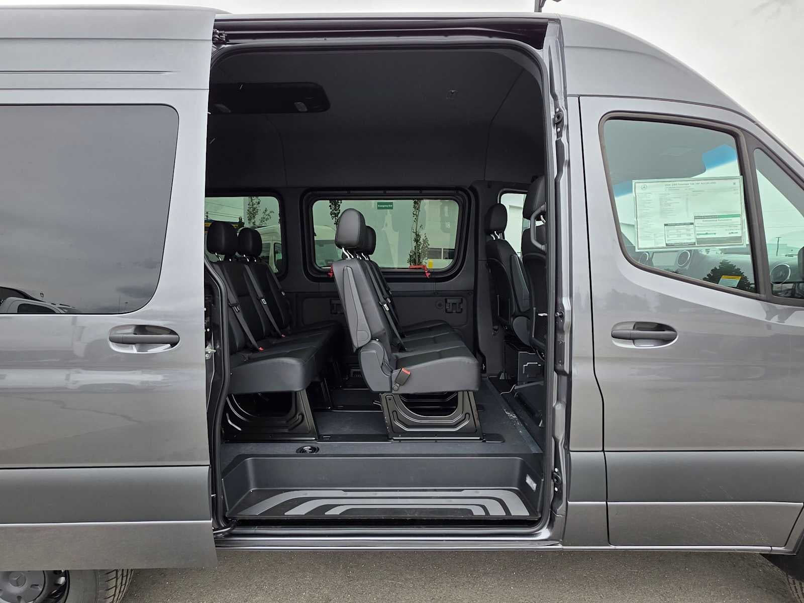 2026 Mercedes-Benz Sprinter 2500 Standard Roof I4 Diesel HO 144 AWD