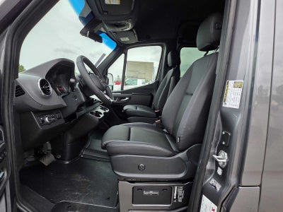 2026 Mercedes-Benz Sprinter 2500 Standard Roof I4 Diesel HO 144 AWD