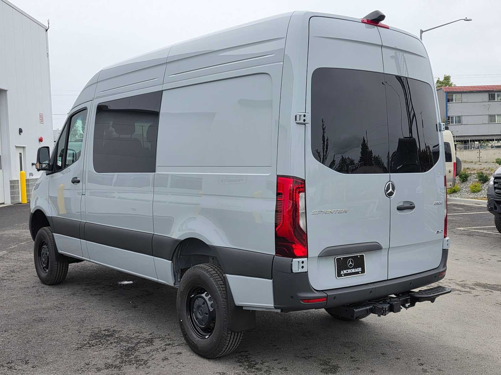 2026 Mercedes-Benz Sprinter 2500 Standard Roof I4 Diesel HO 144 AWD