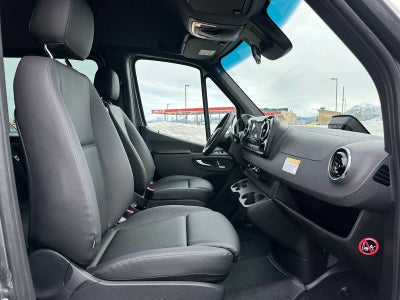 2026 Mercedes-Benz Sprinter 2500 Standard Roof I4 Diesel HO 144 AWD