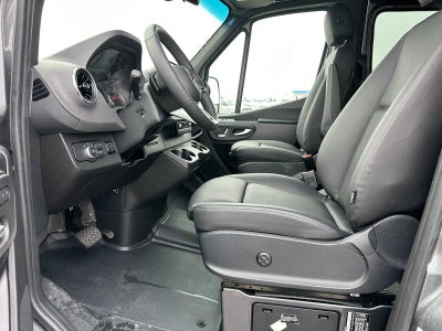 2026 Mercedes-Benz Sprinter 2500 Standard Roof I4 Diesel HO 144 AWD