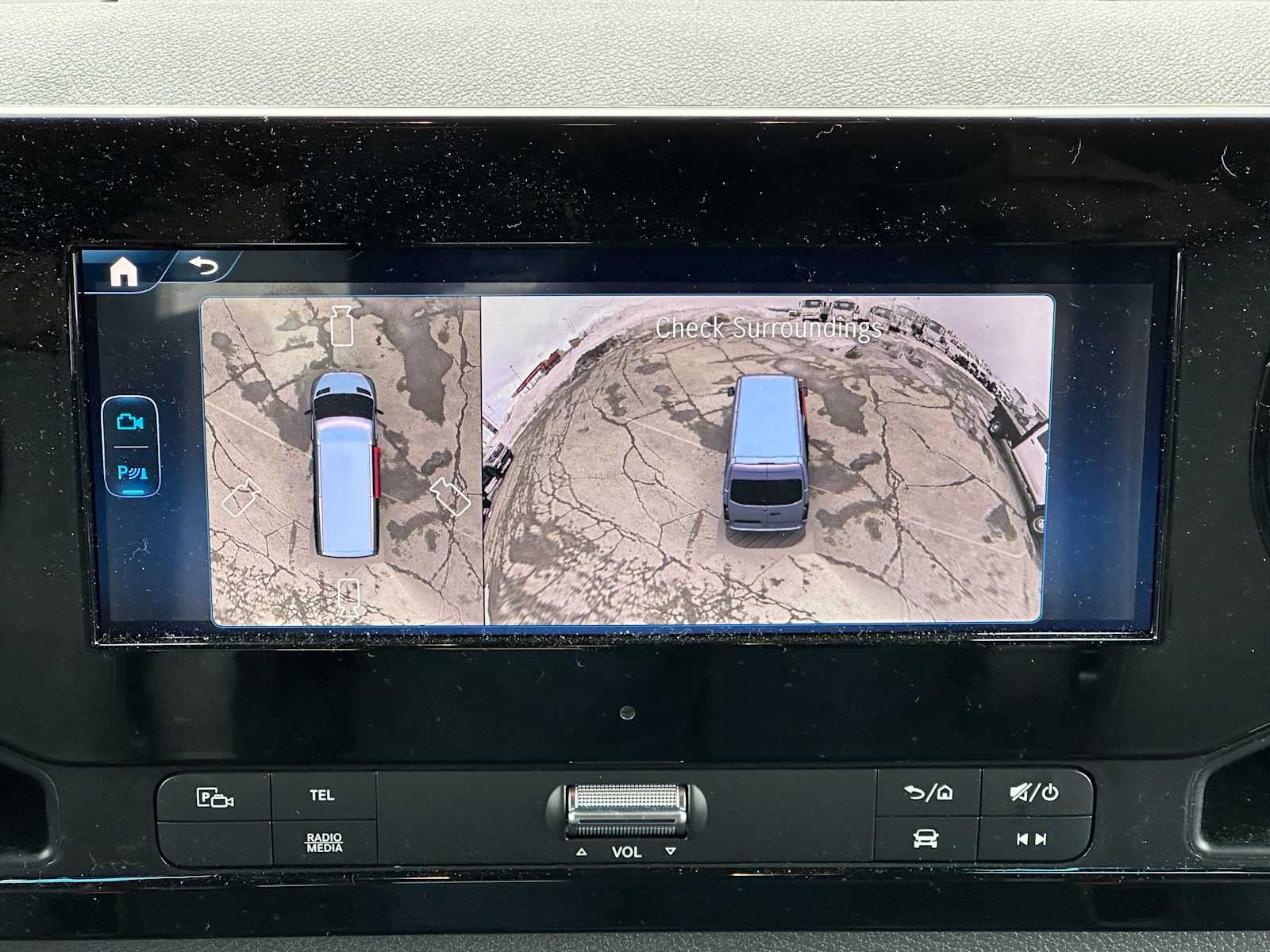 2026 Mercedes-Benz Sprinter 2500 Standard Roof I4 Diesel HO 144 AWD