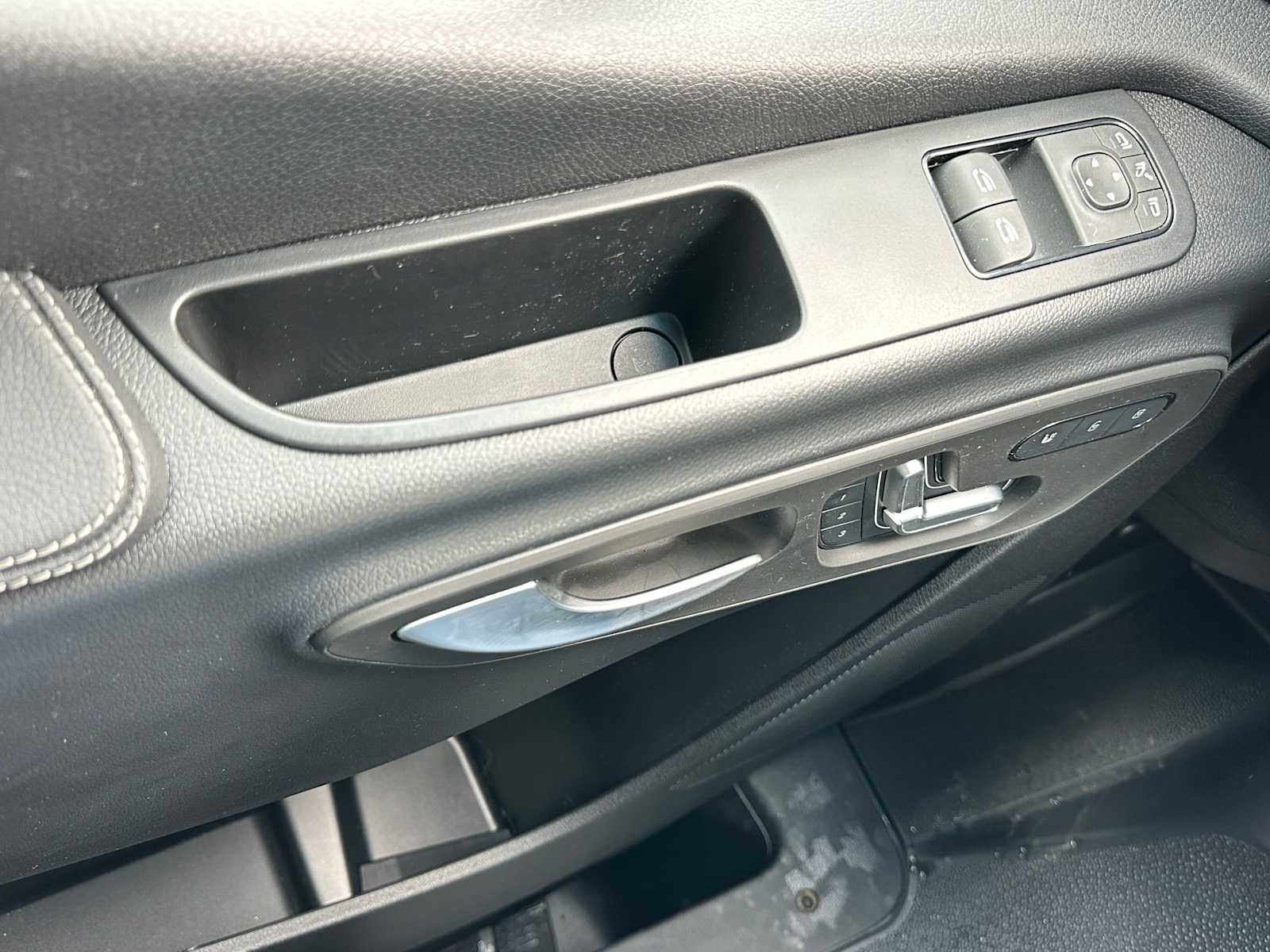 2026 Mercedes-Benz Sprinter 2500 Standard Roof I4 Diesel HO 144 AWD