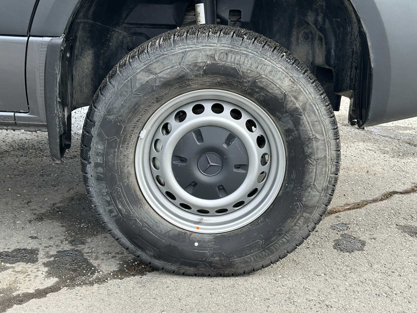 2026 Mercedes-Benz Sprinter 2500 Standard Roof I4 Diesel HO 144 AWD